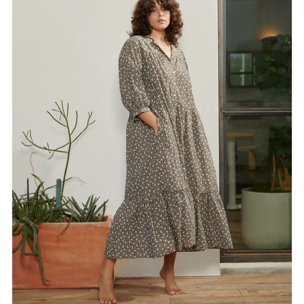 Esby Apparel Philippa Dress Black Ristra M